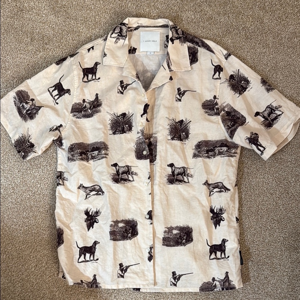 I Love Ugly Hunting Scene Short Sleeve Shirt – Size M